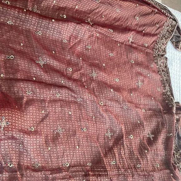 Red heavy bridal bride wedding dupatta intricate work burgundy salwar Punjabi - Picture 6 of 6